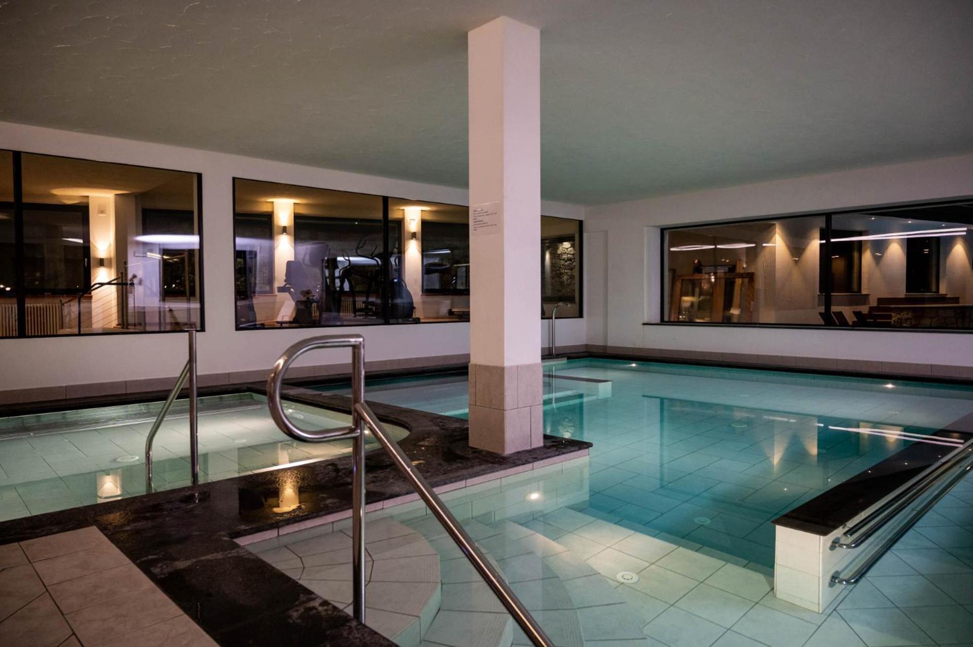 Hotel Terme Antico Bagno Pozza di Fassa Esterno foto
