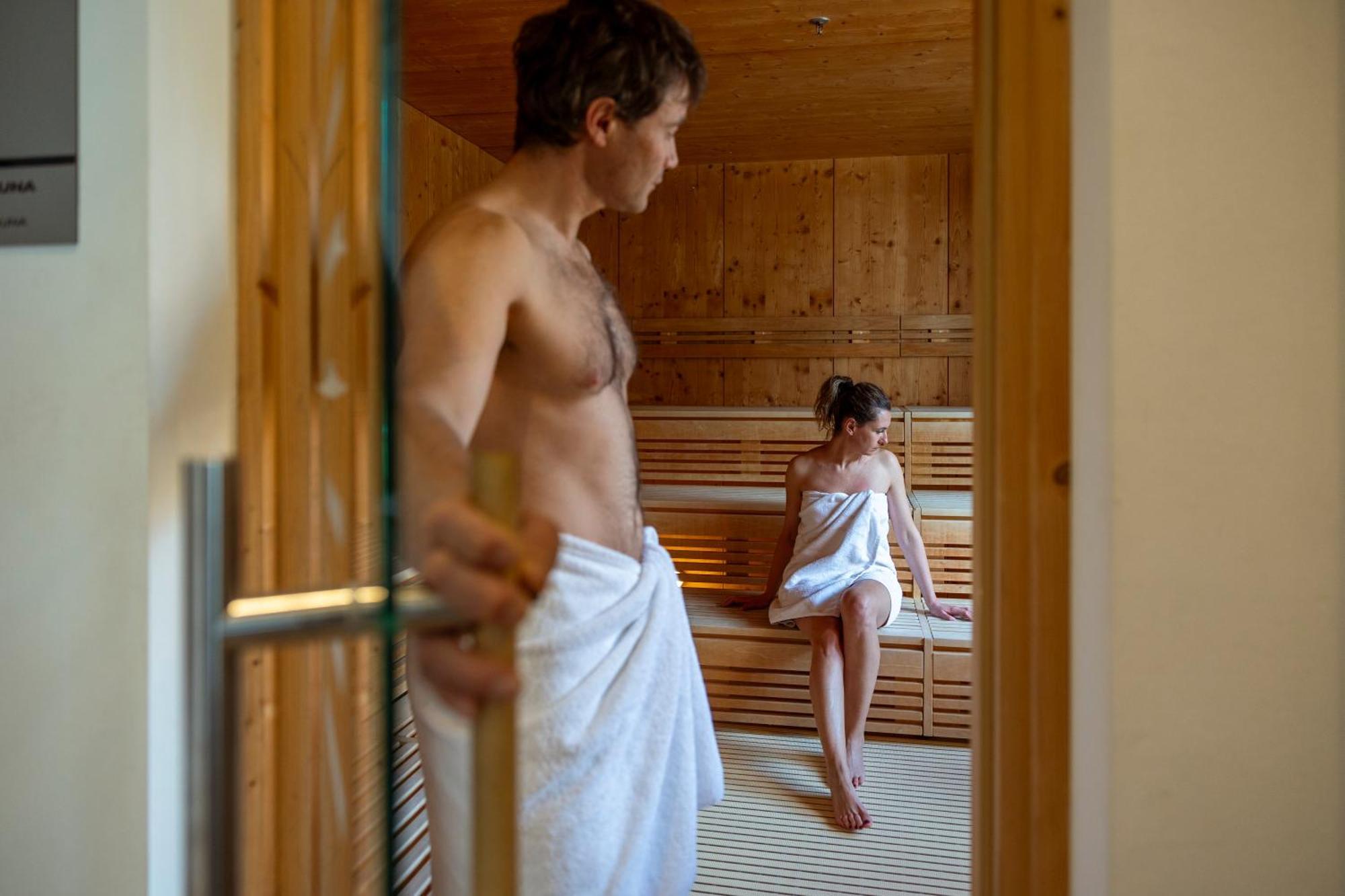 Hotel Terme Antico Bagno Pozza di Fassa Esterno foto